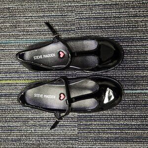 Girls Steve Madden Kids Loafers Size 1 Black